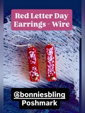 Bonnie’s Bling One of a Kind Fused Glass Jewelry and Accessories to Wear.